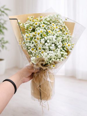 F.Flower Sunny White Whimsy Bouquet